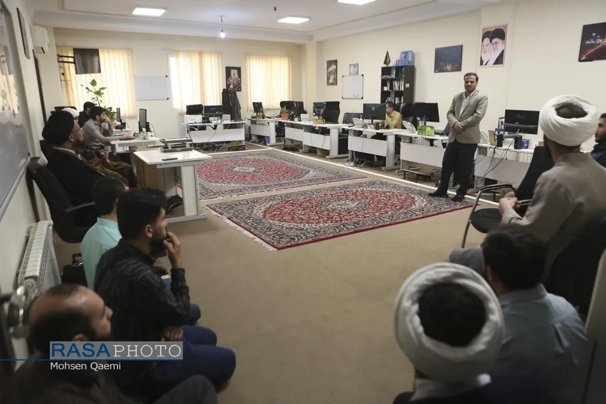 بازدید دانشجویان مدیریت رسانه دانشگاه باقرالعلوم (ع) از خبرگزاری رسا