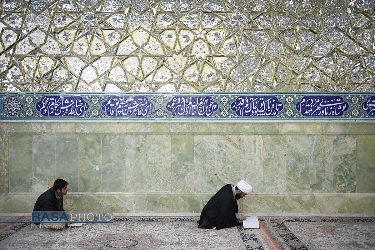 مراسم قرائت کامل دعای ابوحمزه&zwnj;ثمالی در حرم کریمه اهلبیت (ع)