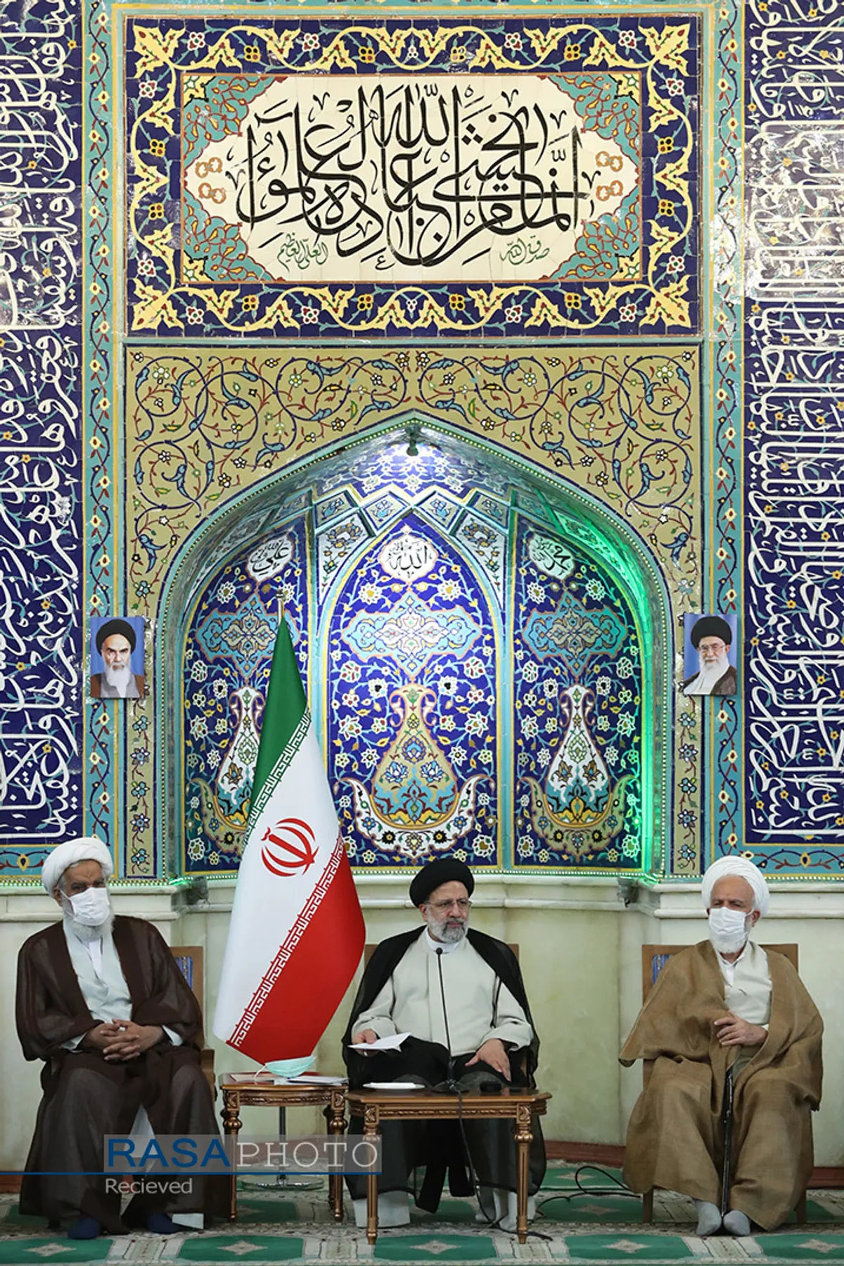 دیدار جمعی از علما و شخصیت&zwnj;های حوزوی با رئیس جمهور