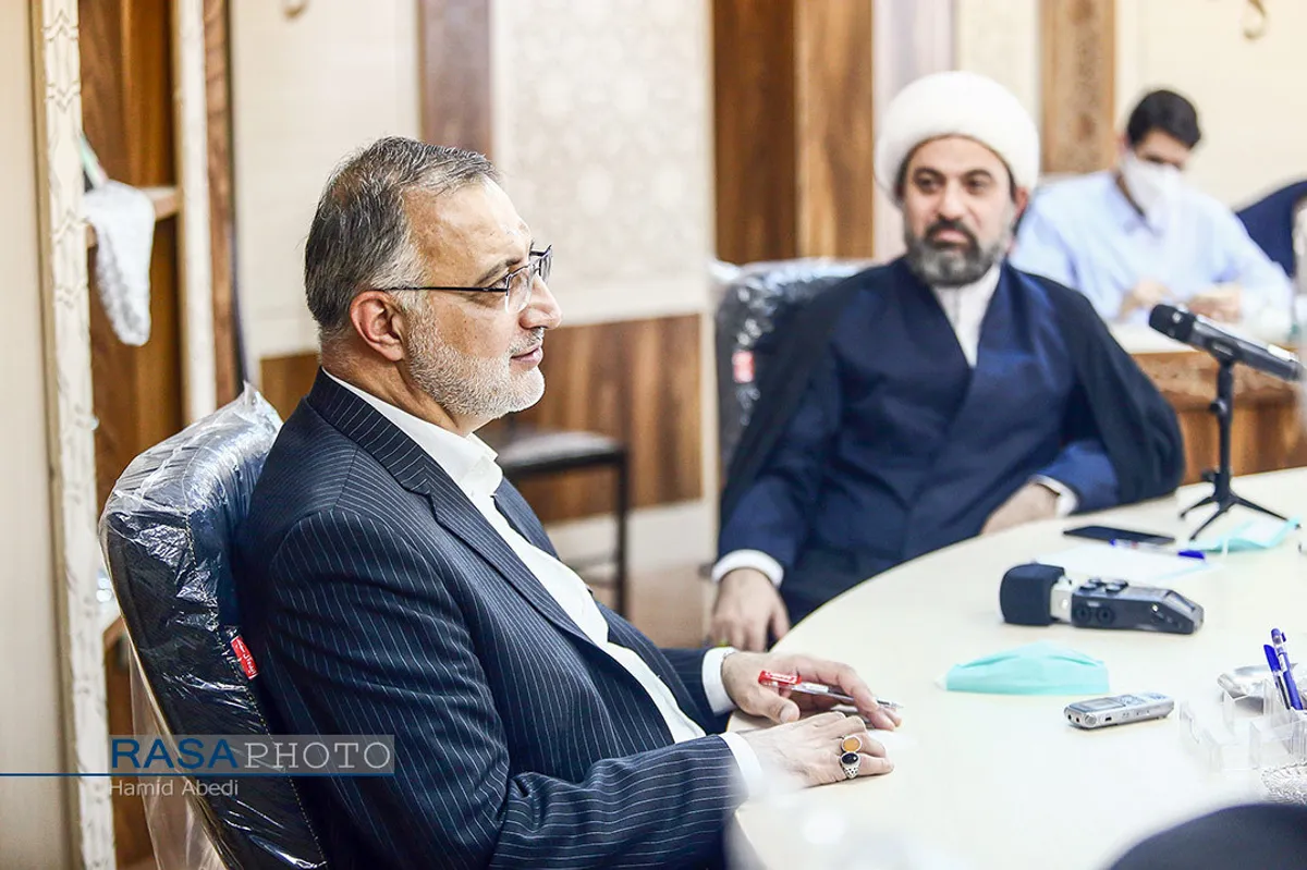 نشست مدیرعامل و اعضای خبرگزاری رسا با دکتر زاکانی کاندیدای انتخابات ریاست جمهوری ۱۴۰۰