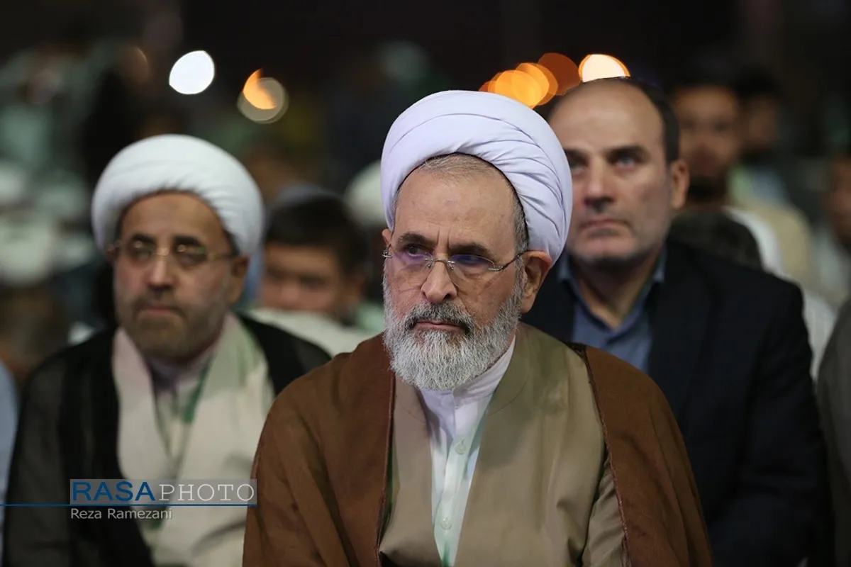 مراسم عهد جانان حوزویان با حضرت امام زمان (عج) در مسجد جمکران