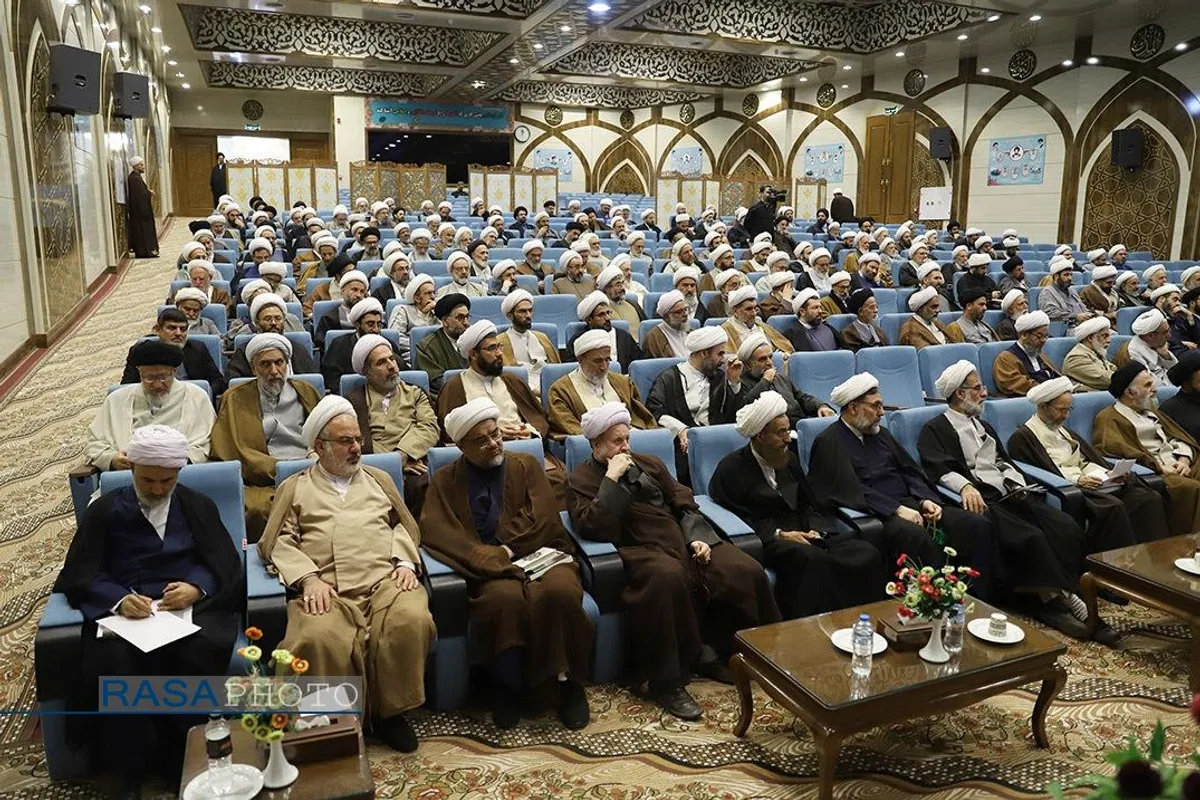 افتتاحییه کمیسیون&zwnj;های سیزدهمین اجلاسیه جامعه مدرسین حوزه علمیه با علما بلاد