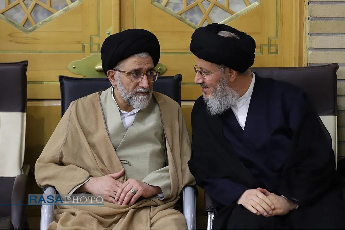 مراسم بزرگداشت شهدای خدمت در حرم حضرت معصومه (سلام&zwnj;الله&zwnj;علیها)