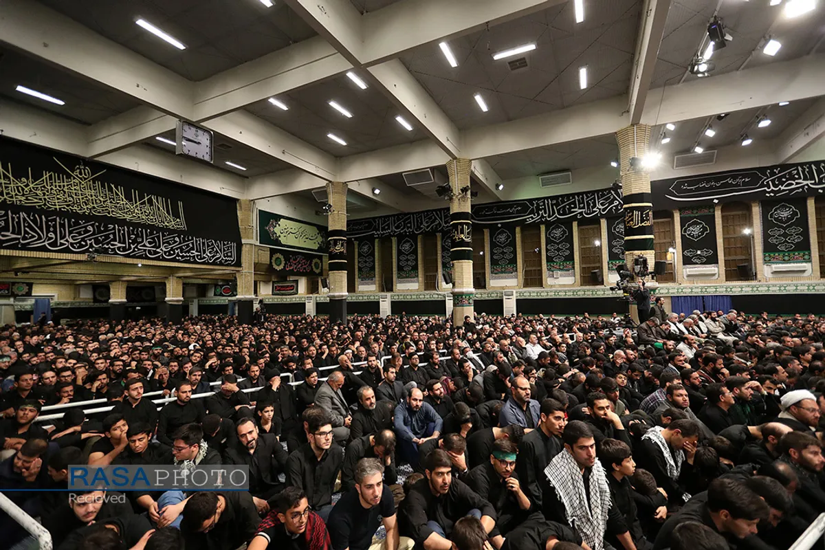 مراسم عزاداری حضرت اباعبدالله الحسین (علیه&zwnj;السلام) در شب تاسوعا با حضور رهبر انقلاب