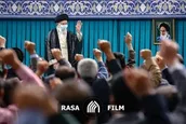بیانات رهبر معظم انقلاب در دیدار دست‌اندرکاران کنگره شهدای استان قم