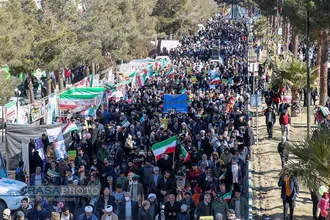 منتخب عکس&zwnj;های رسا از راهپیمایی به یادماندنی ۲۲ بهمن ۱۴۰۱