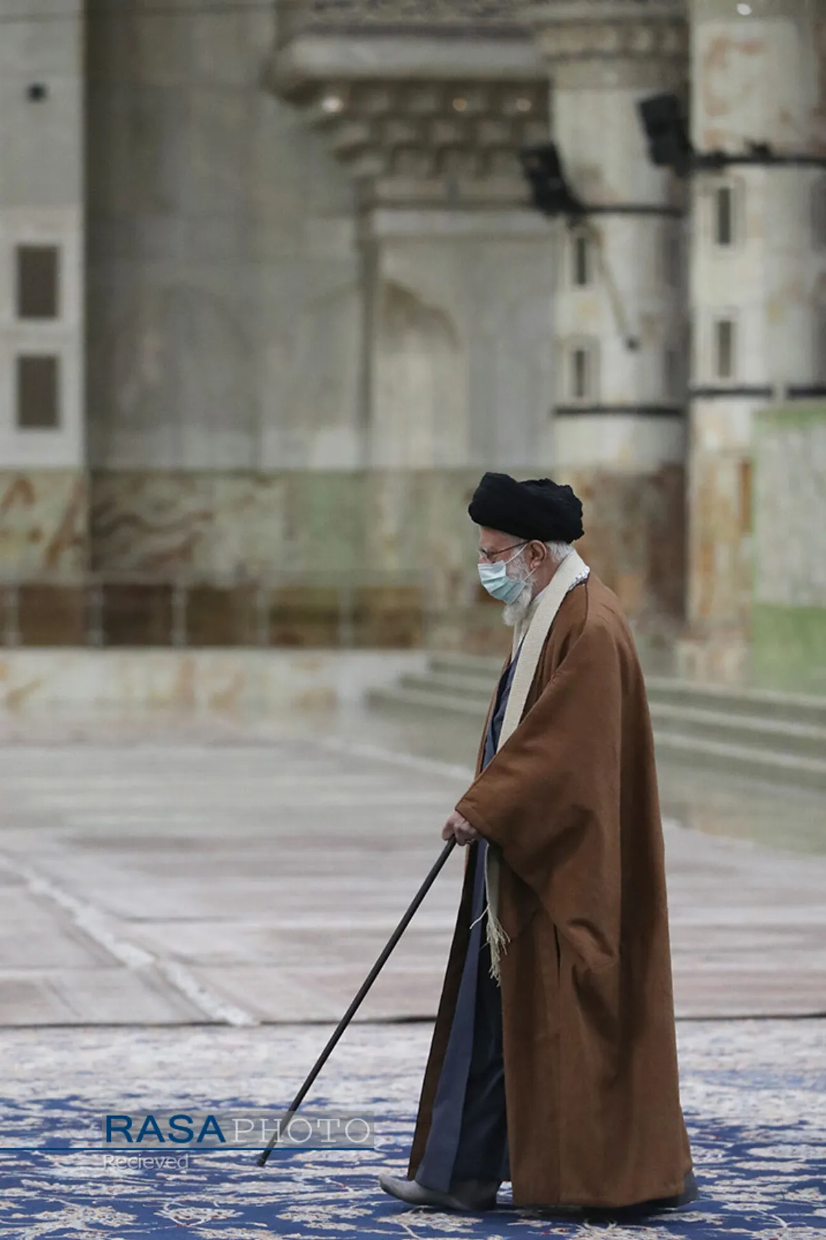 حضور مقام معظم رهبری در مرقد مطهر امام خمینی (ره) و گلزار شهیدان