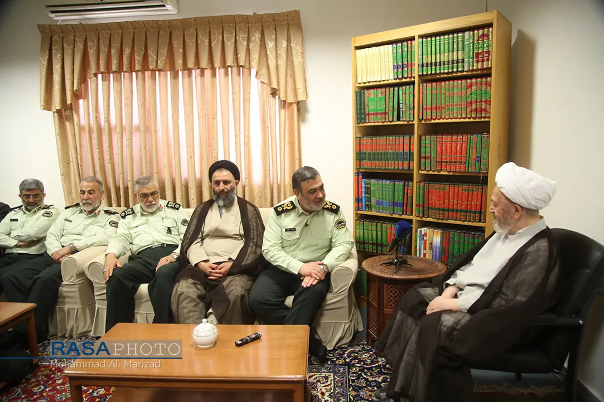 دیدار سردار اشتری فرمانده نیروی انتظامی با علماء و مراجع تقلید