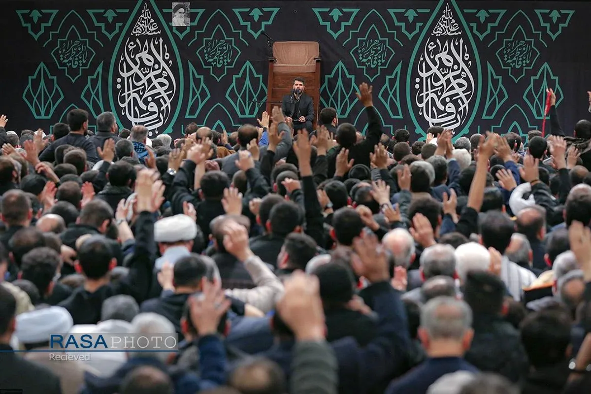 دومین شب مراسم عزاداری شهادت حضرت زهرا (سلام&zwnj;الله&zwnj;علیها) با حضور رهبر انقلاب