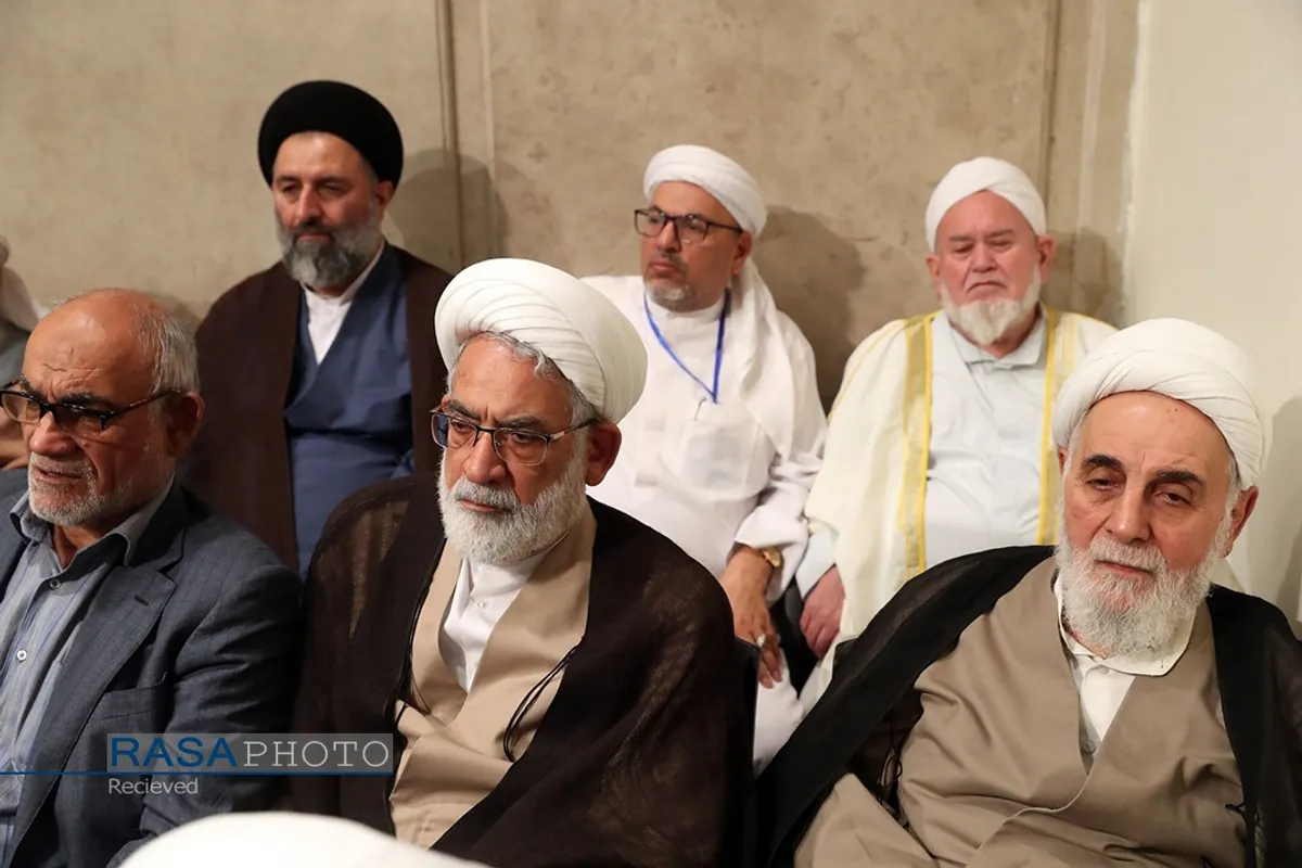 دیدار مسئولان نظام، سفرای کشور&zwnj;های اسلامی با رهبر انقلاب