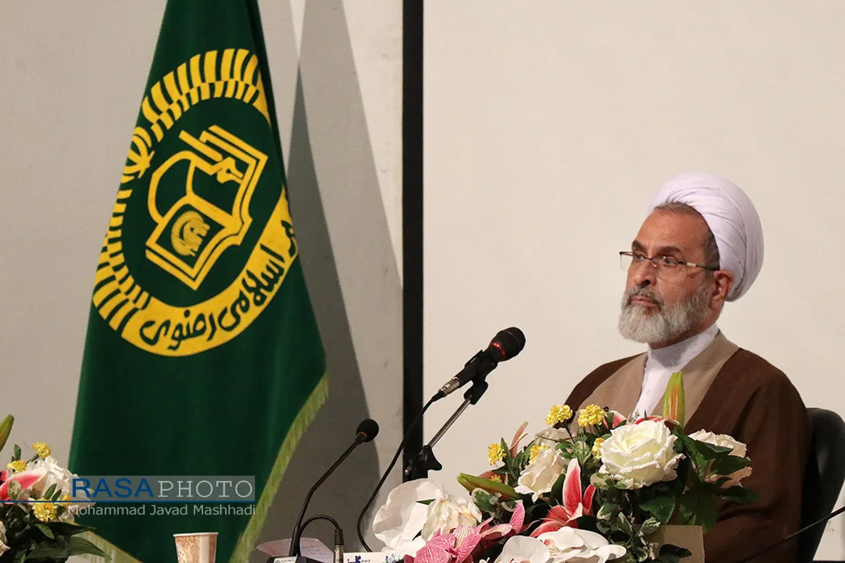 نشست علمی الزامات بیانیه گام دوم انقلاب اسلامی با حضور آیت الله اعرافی