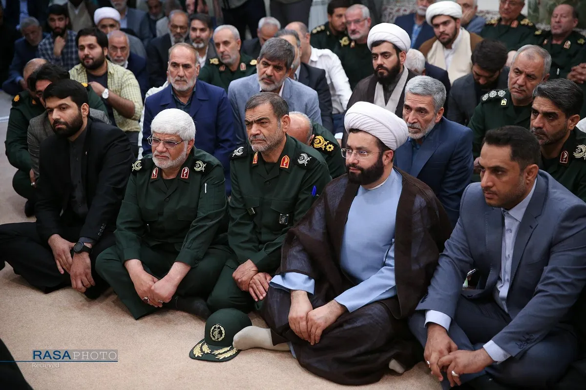 دیدار اعضای ستاد برگزاری کنگره&zwnj; بین&zwnj;المللی شهدای مقاومت و مدافع حرم با رهبر معظم انقلاب