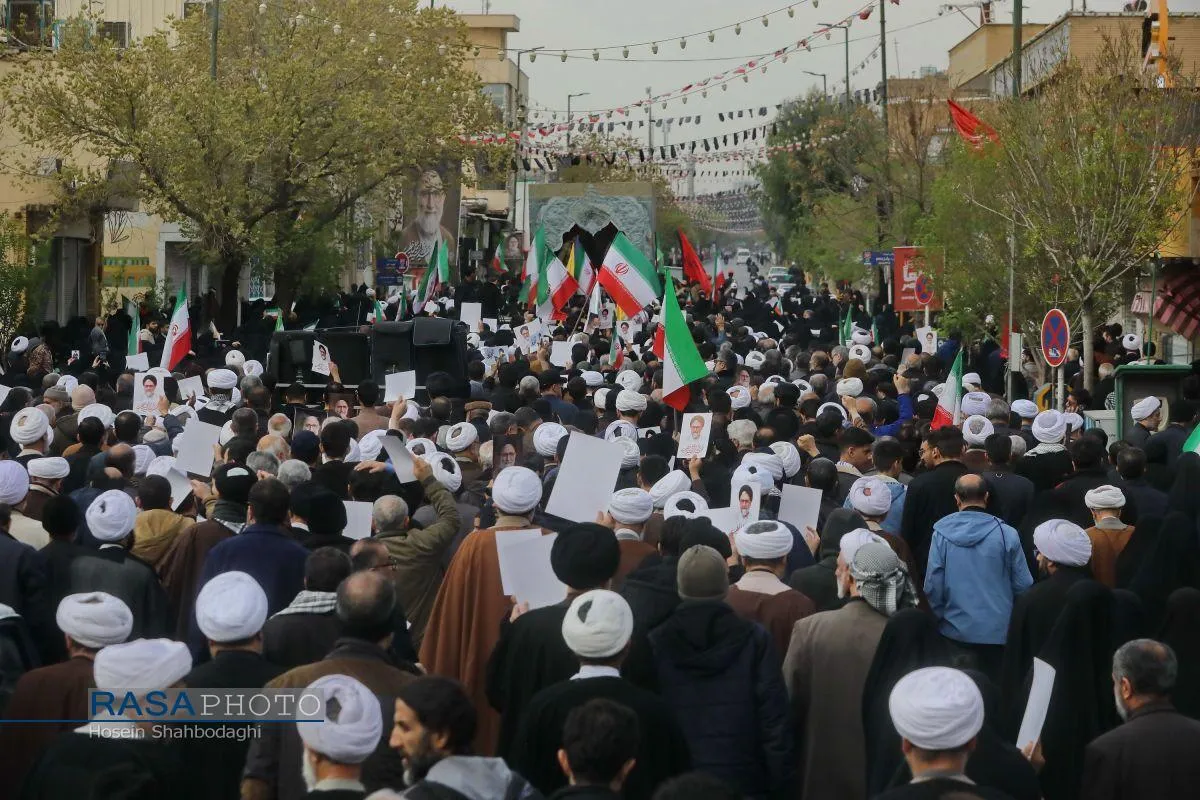 تشییع پیکر شهید خطیب در قم