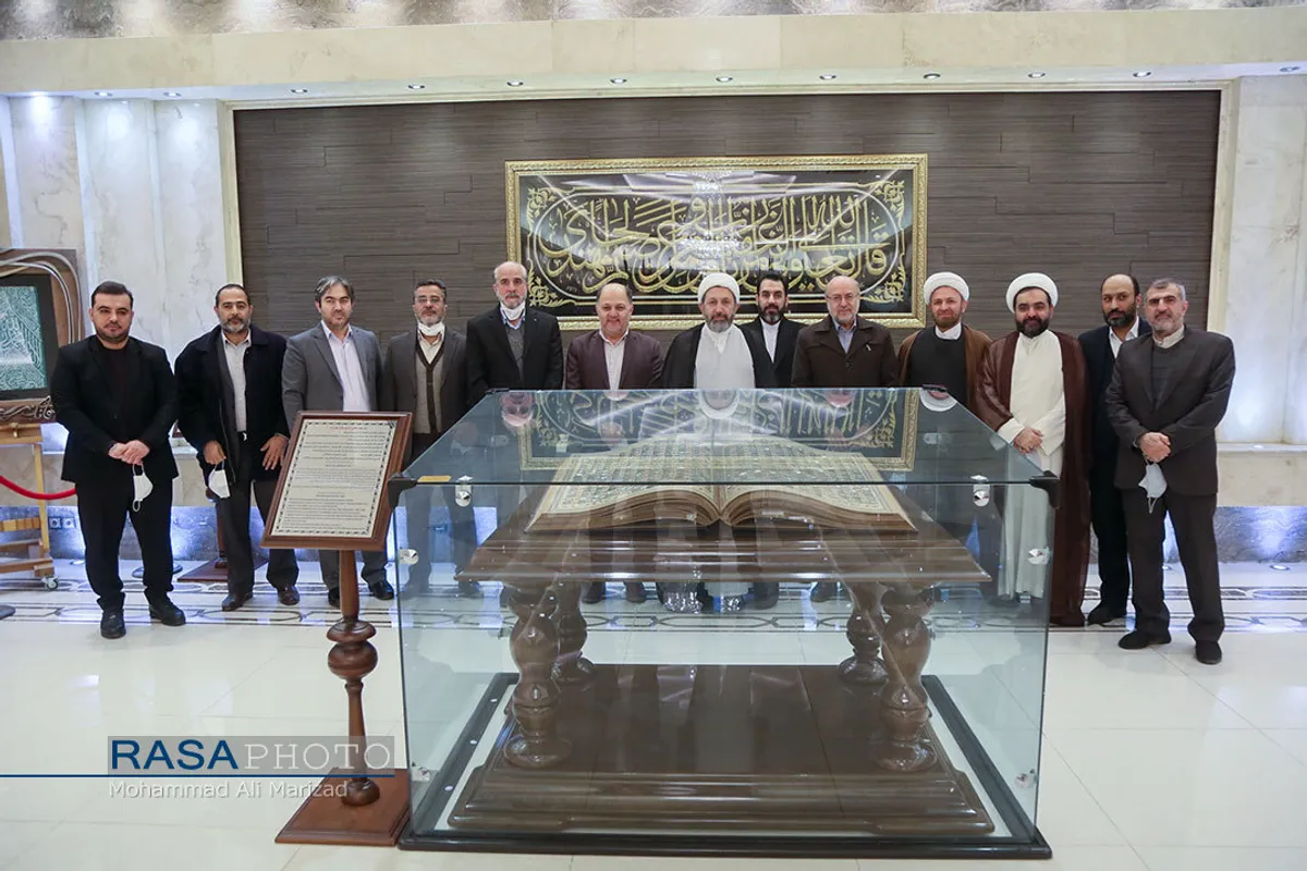 دیدار رئیس سازمان ارتباطات با مراجع تقلید و علما