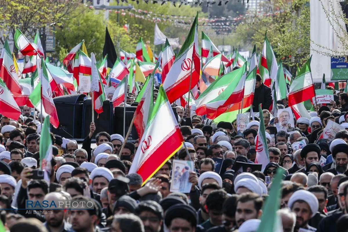 تشییع شهید دکتر علی لاریجانی در قم