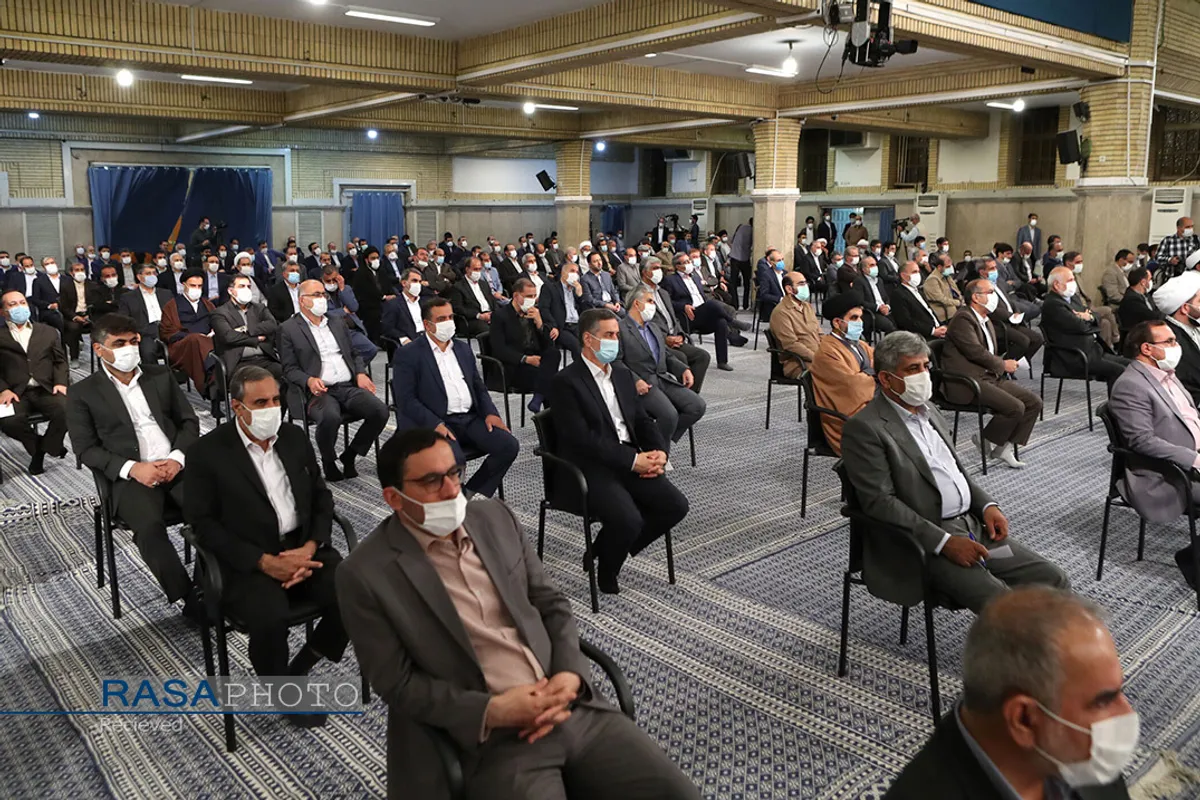 دیدار نمایندگان مجلس شورای اسلامی با مقام معظم رهبری