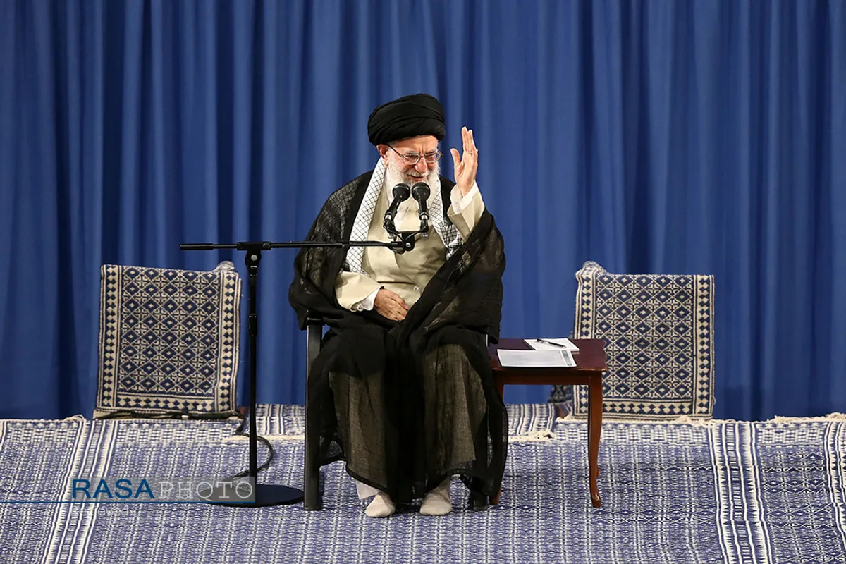 دیدار جمعی از دانشجویان و نمایندگان تشکل&zwnj;های دانشجویی با رهبر انقلاب