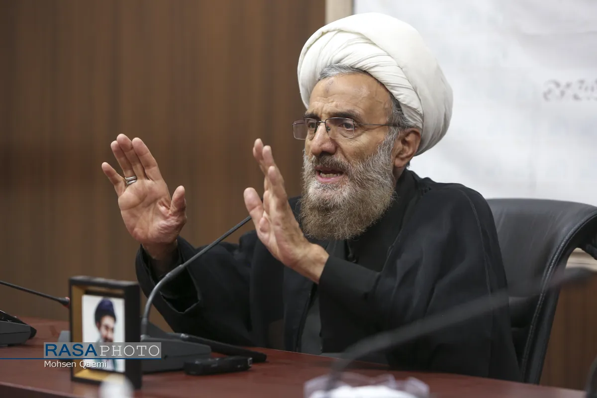 نشست &laquo;روایت و گفتمان خون&zwnj;خواهی امام شهید در بستر بازدارندگی رسانه&zwnj;ای&raquo;