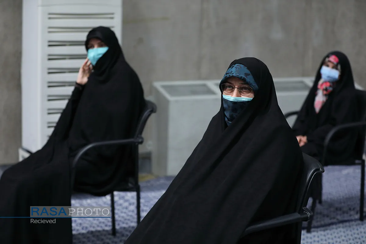 دیدار میهمانان کنفرانس وحدت اسلامى&zwnj; و جمعی از مسئولان نظام با رهبر انقلاب