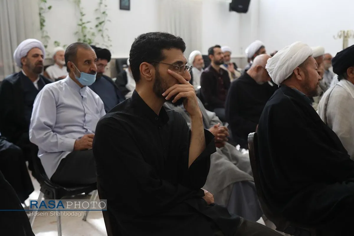 عزاداری روز وفات کریمه اهلبیت (سلام&zwnj;الله&zwnj;علیها) در دفتر حضرت آیت الله نوری همدانی