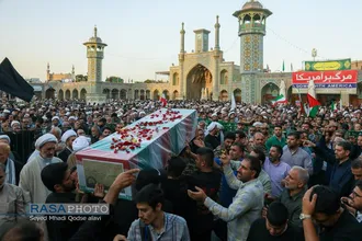تشییع پیکر مطهر ۸ شهید حمله رژیم صهیونیستی در قم