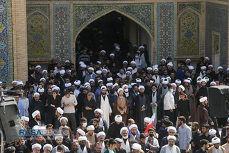 تجمع اعتراض&zwnj;آمیز حوزویان به هتک حرمت قرآن و اسلام