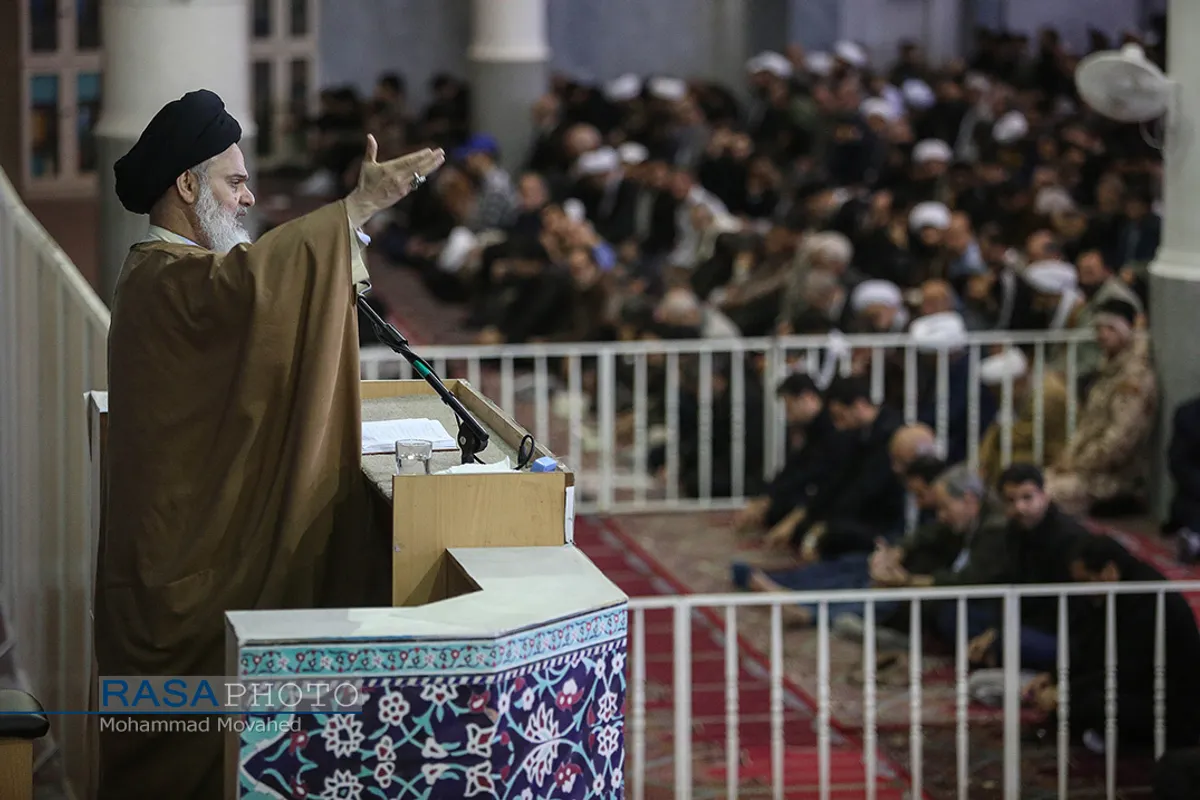 نماز جمعه قم به امامت آیت الله حسینی بوشهری
