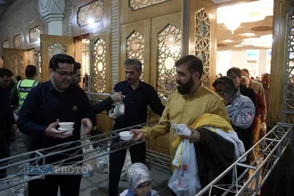 سفره افطاری حرم مطهرحضرت معصومه (سلام&zwnj;الله&zwnj;علیها)