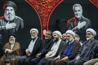 آئین سیاه پوشان عزای حسینی و رونمایی از اثر "اصحاب آخرالزمانی سید الشهدا (علیه السلام)"