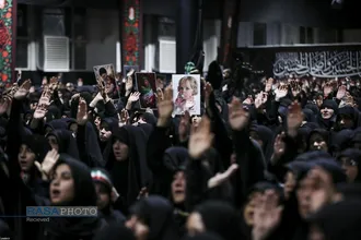 مراسم عزاداری شب عاشورای حسینی در جوار محل شهادت قائد شهید