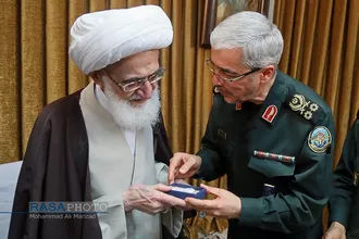 سفر سردار باقری رئیس ستاد کل نیرو&zwnj;های مسلح به قم و دیدار با مراجع تقلید