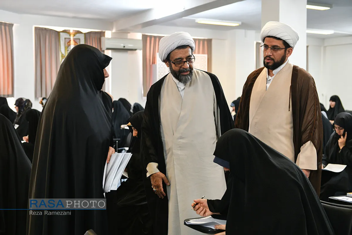 آزمون ورودی حوزه&zwnj;های علمیه خواهران در مقاطع تکمیلی