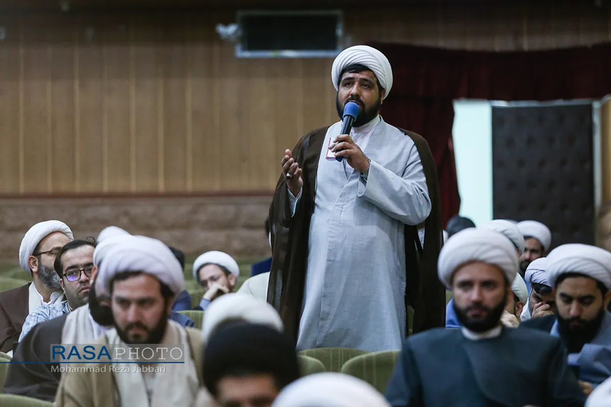 اولین همایش مدیران گام دوم انقلاب اسلامی&lrm;&lrm;