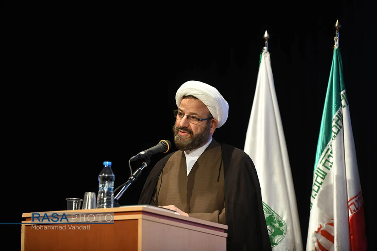 اختتامیه پنجمین جشنواره بین&zwnj;المللی شعر حوزه اشراق