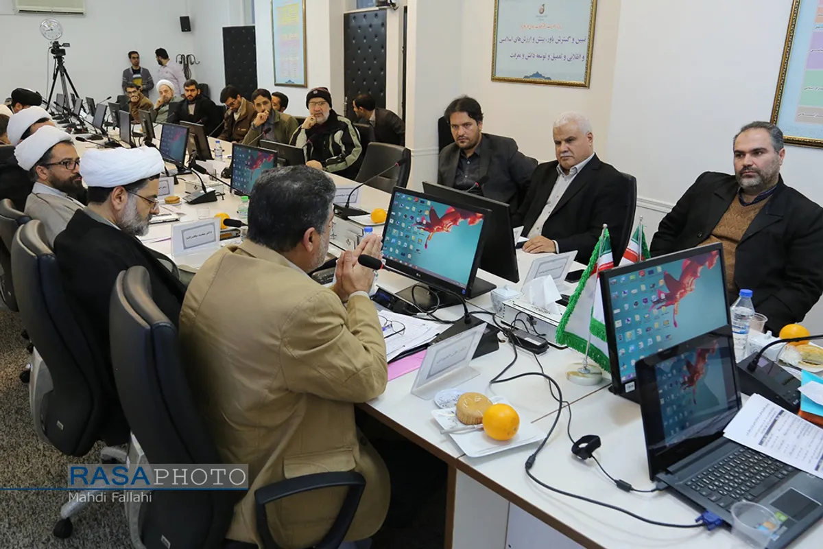 مراسم افتتاحیه و پنل های تخصصی همایش بین المللی &laquo;گفتگوهای فرهنگی در چشم انداز تمدنی ایران و جهان عرب&raquo;