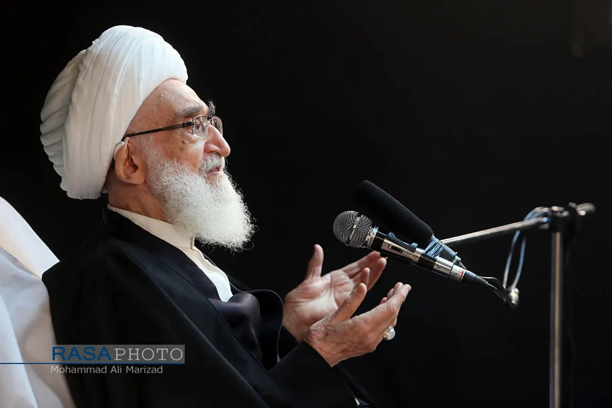 دیدار معاون سازمان اوقاف با حضرات آیات نوری همدانی و علوی گرگانی