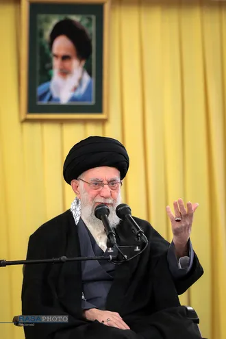 مراسم جشن تکلیف دختران دانش&zwnj;آموز با حضور مقام معظم رهبری