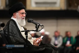 دیدار جمعی از موکب&zwnj;داران عراقی با مقام معظم رهبری