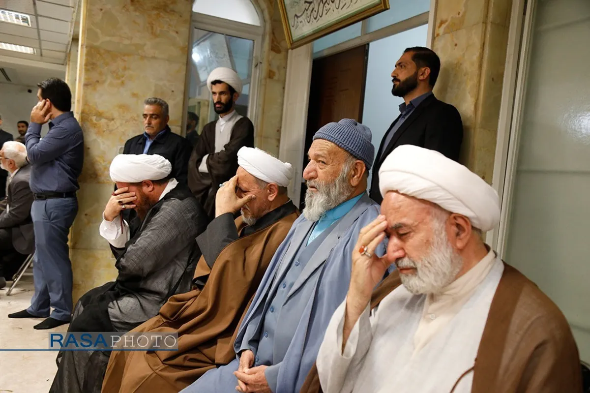بزرگداشت شهدای غزه و اعلام حمایت از ملت فلسطین در دفتر حضرت آیت&zwnj;الله نوری همدانی