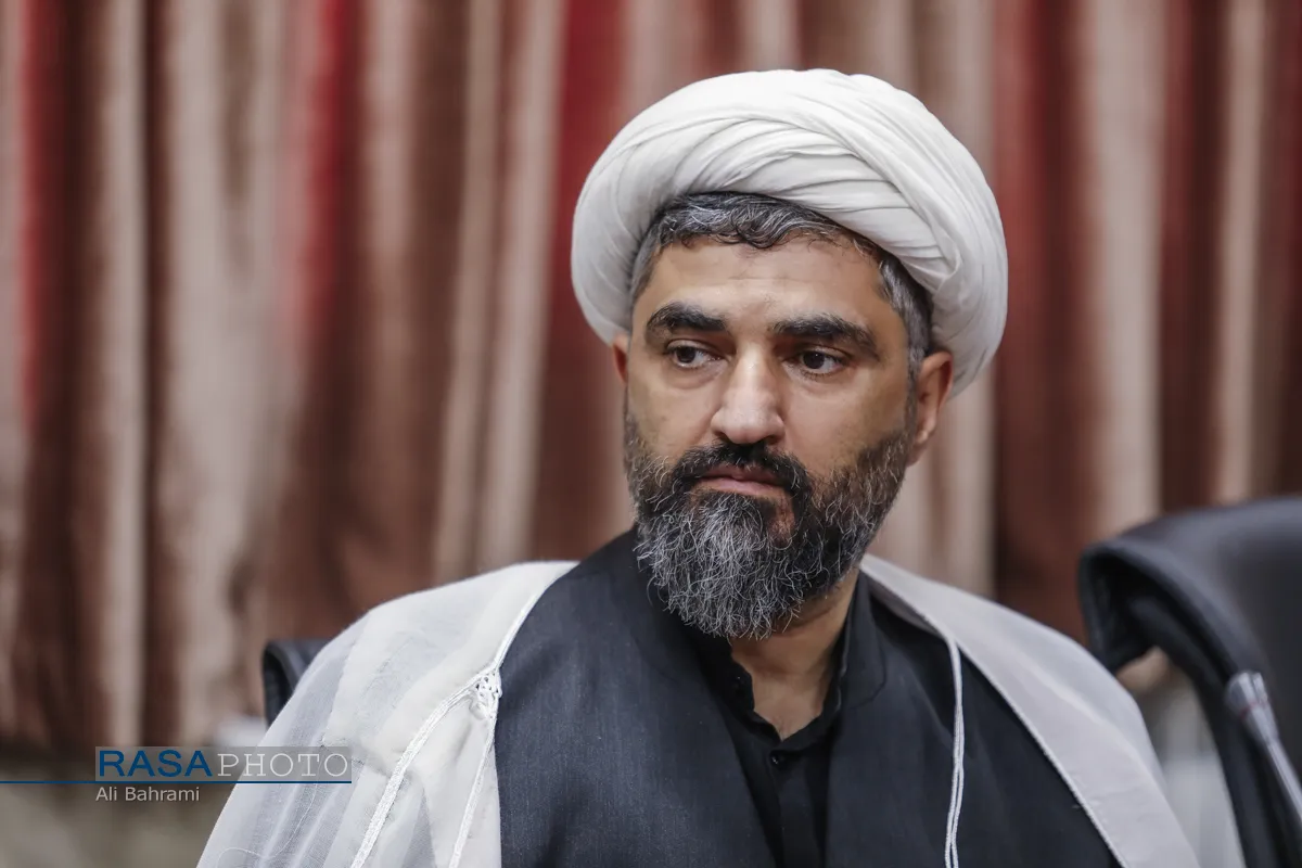 نشست بازخوانی خونخواهی رهبر شهید انقلاب از منظر مطالعات قرآنی و روایی
