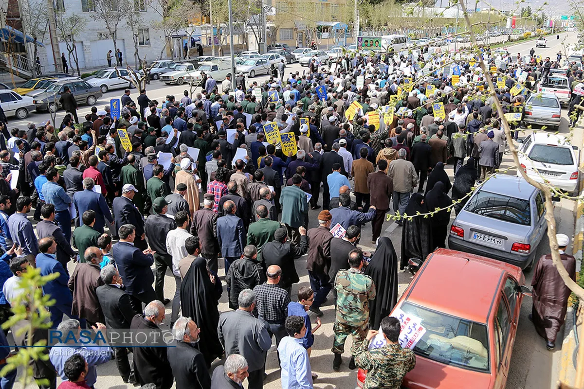 راهپیمایی مردم بجنور در حمایت از سپاه