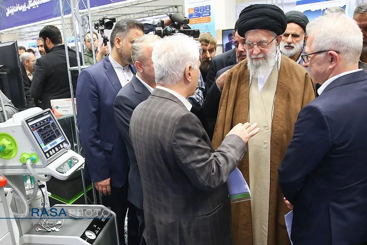 بازدید مقام معظم رهبری از نمایشگاه توانمندی&zwnj;های تولید داخلی