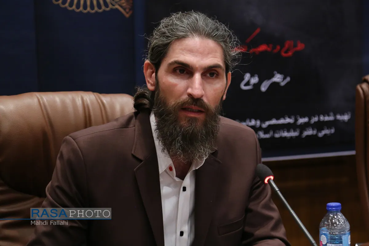 رونمایی از اولین مستند نقد افکار گروه&zwnj;های تکفیری با عنوان "اعماق تاریکی"