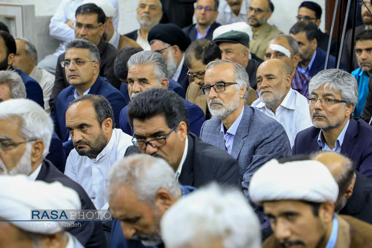نشست تبیین گام دوم انقلاب در دفتر نماینده ولی فقیه با سخنرانی حجت الاسلام محسنی اژه ای