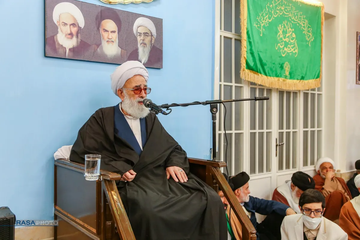 جشن سالروز میلاد حضرت زهرا (سلام&zwnj;الله&zwnj;علیها) و عمامه&zwnj;گذاری طلاب