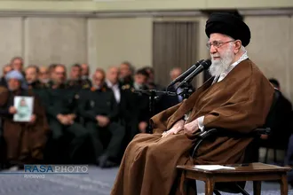 دیدار جمعی از خانواده&zwnj;های شهدای امنیت با رهبر معظم انقلاب