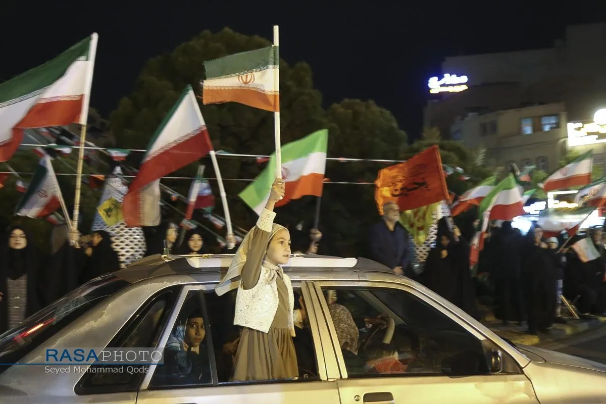 بیست و هشتمین شب حضور مردم قم، پای کار انقلاب
