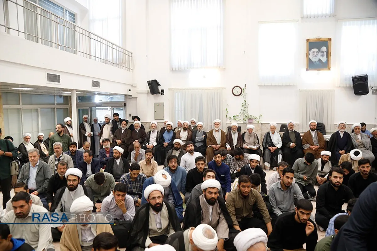 بزرگداشت شهدای غزه و اعلام حمایت از ملت فلسطین در دفتر حضرت آیت&zwnj;الله نوری همدانی