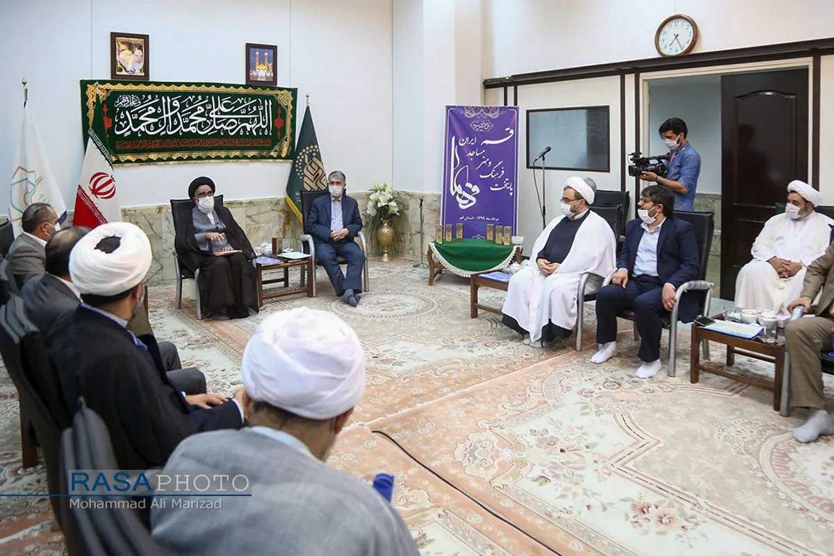 آیین رونمایی از نماد پایتخت فرهنگی و هنری مساجد ایران