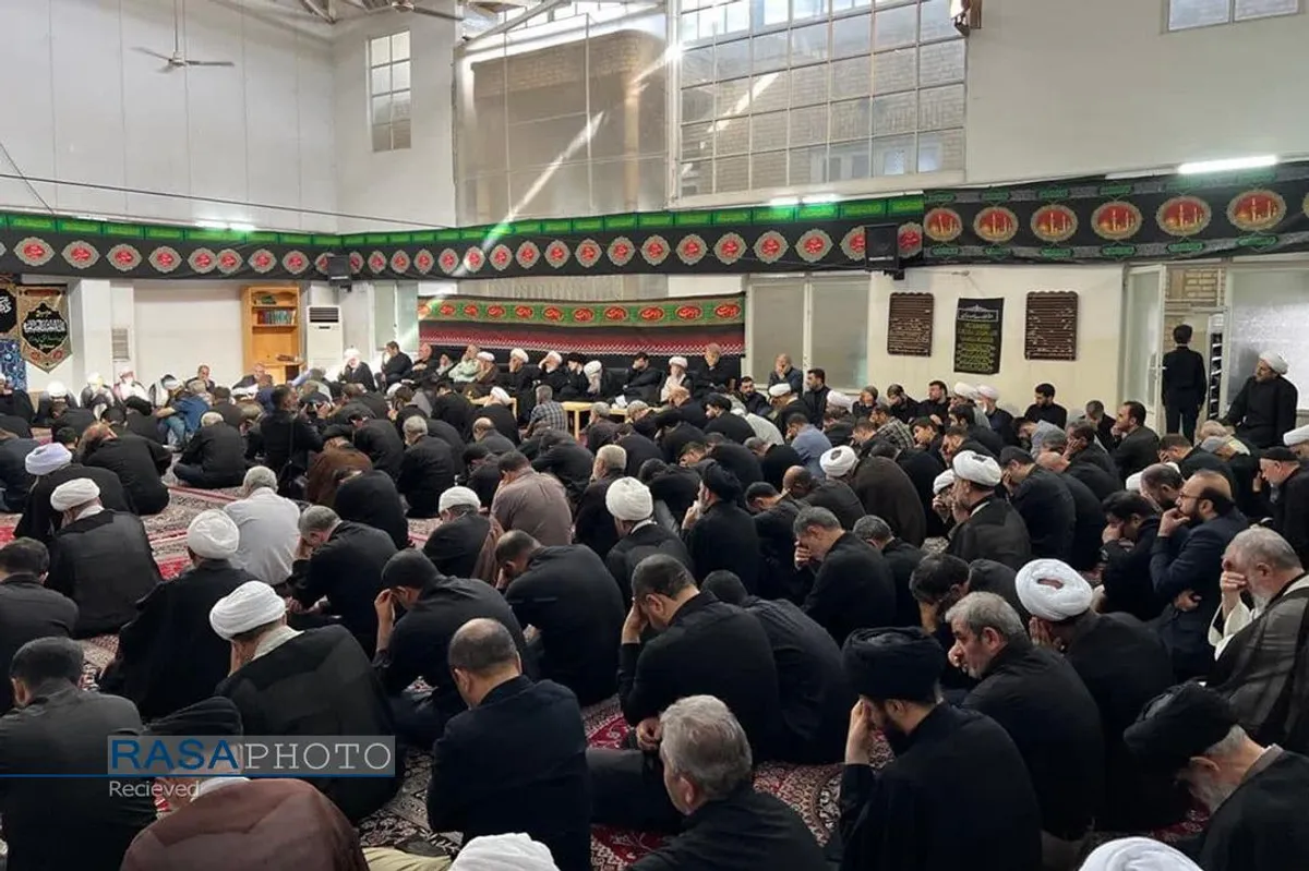 عزاداری روز عاشورای حسینی (ع) در بیوت مراجع تقلید